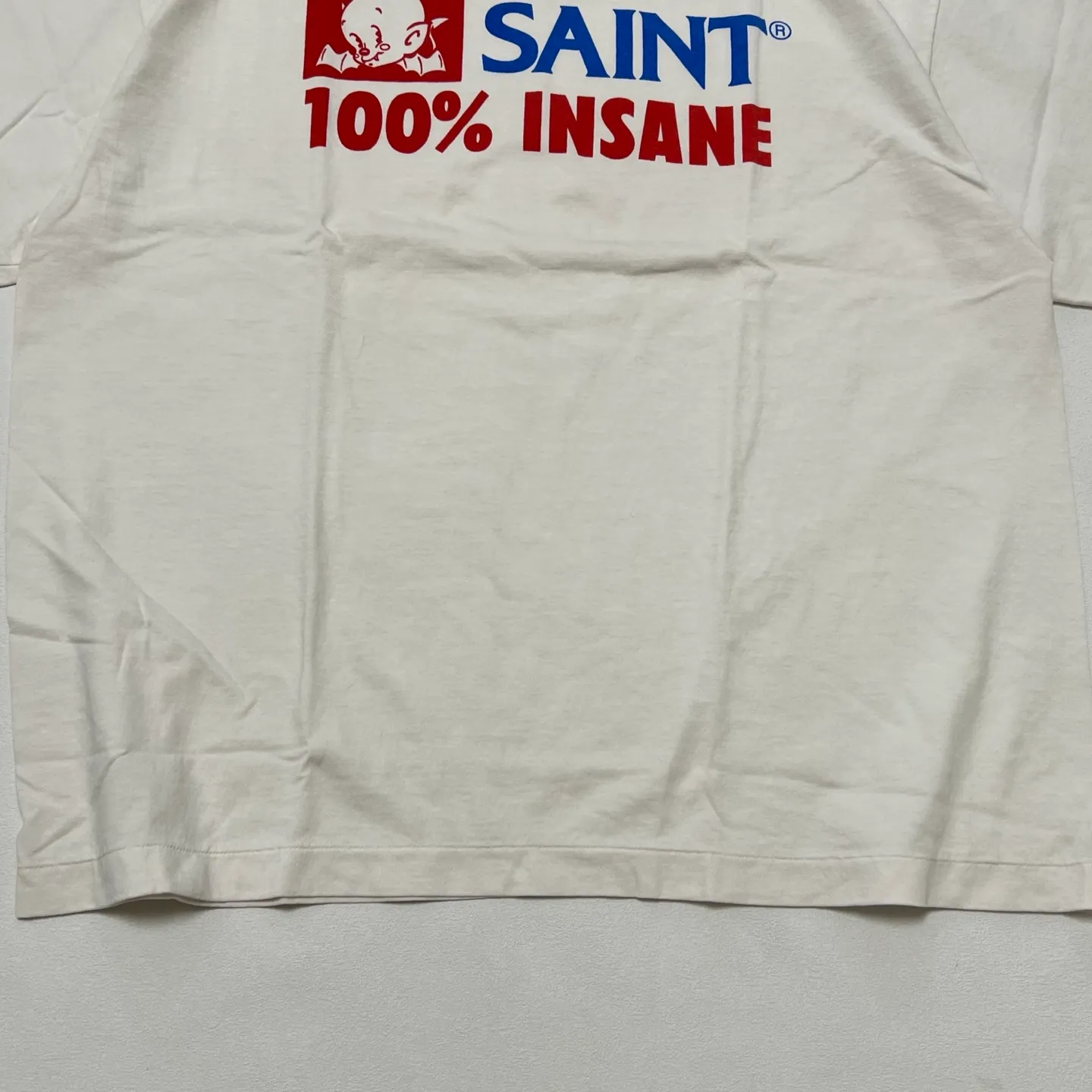 SAINT Mxxxxxx INSANE SS TEE/WHT Little Devil Angel TEE 100% INSANE slogan printed short sleeves off-white S-XL tube-woven fabric without side seams OE yarn original same weight correct version original main mark/wash mark/little angel security code original development no touch printing